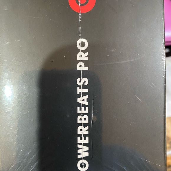 BEATS BY DRE - Picture 3 of 5